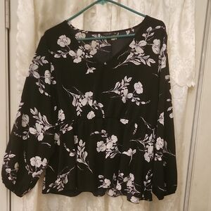 SHEIN Black and White 3/4 Sleeve Boxy Blouse